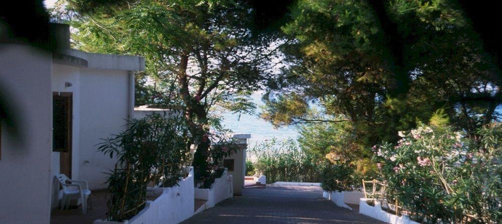 Hotel Baia Santa Barbara โรดิการ์กานิโก ภายนอก รูปภาพ